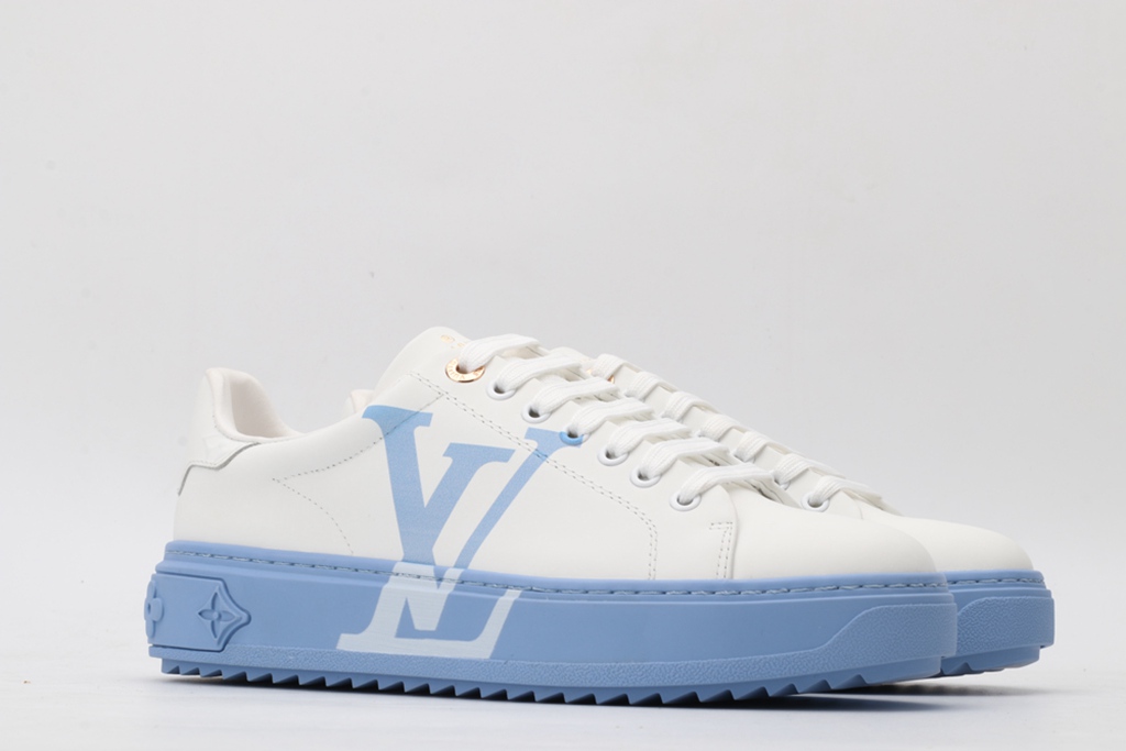 L*V SNEAKER